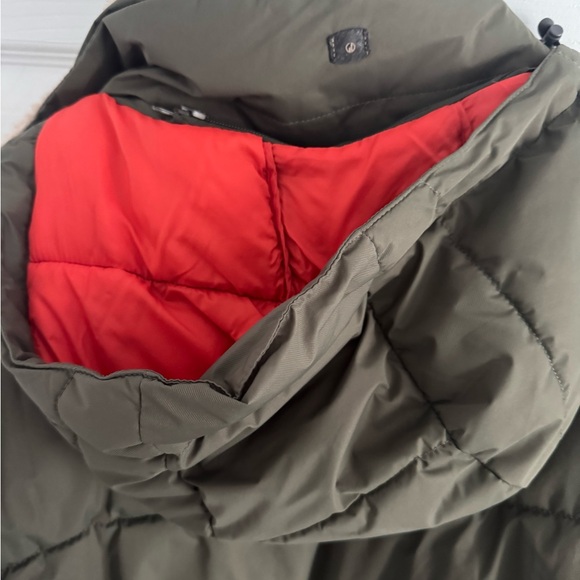 Olive Green Puffer Jacket with Sherpa Lining - Picture 7 of 9